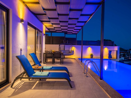  gece  -  Kasım
  | Kalkan Kördere'de Muhafazakar Aileler İçin Özel Havuzlu Villa